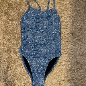 Jolyn Size 26 Printed Rhys Suit